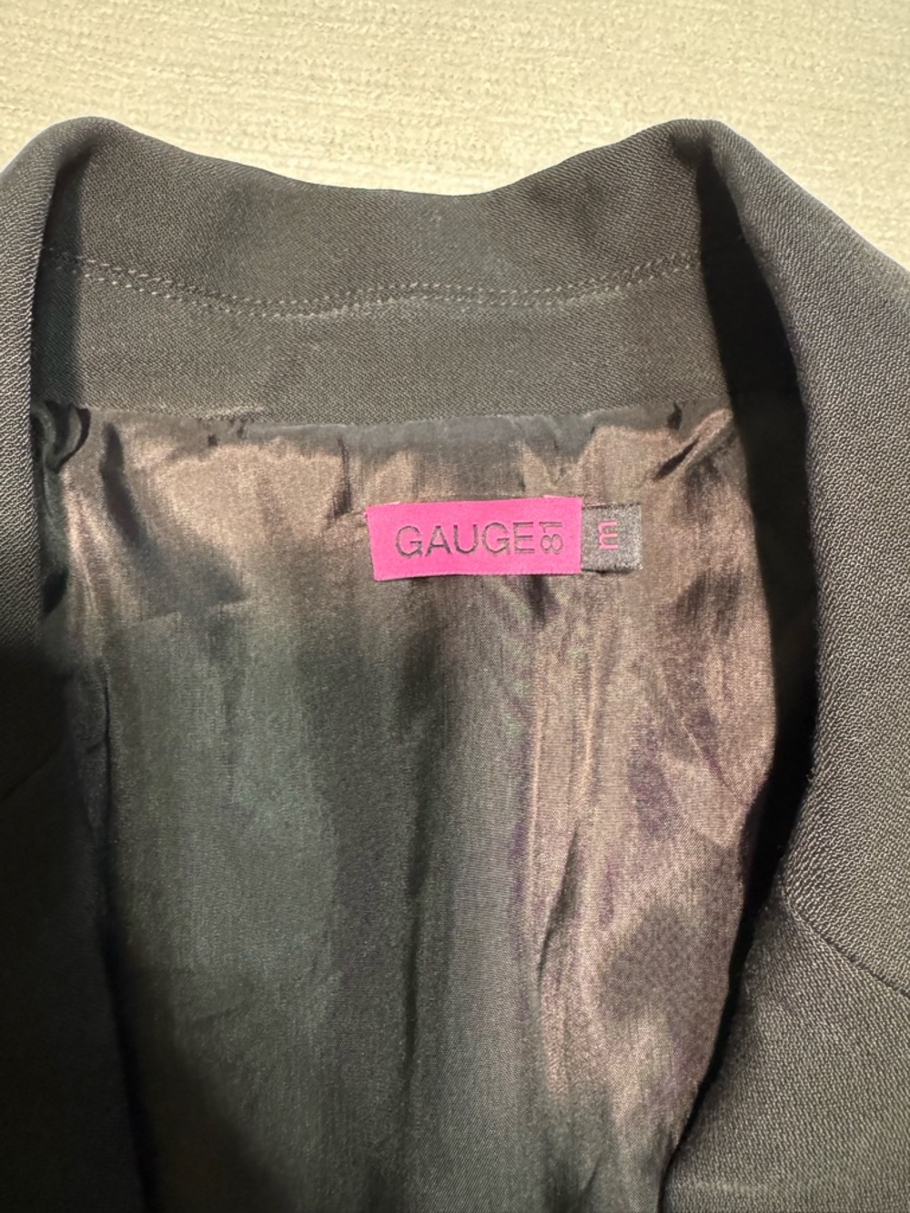 HADERA Mini Dress From The Brand GAUGE81, look like two pieces Suit. - Picture 9 of 12